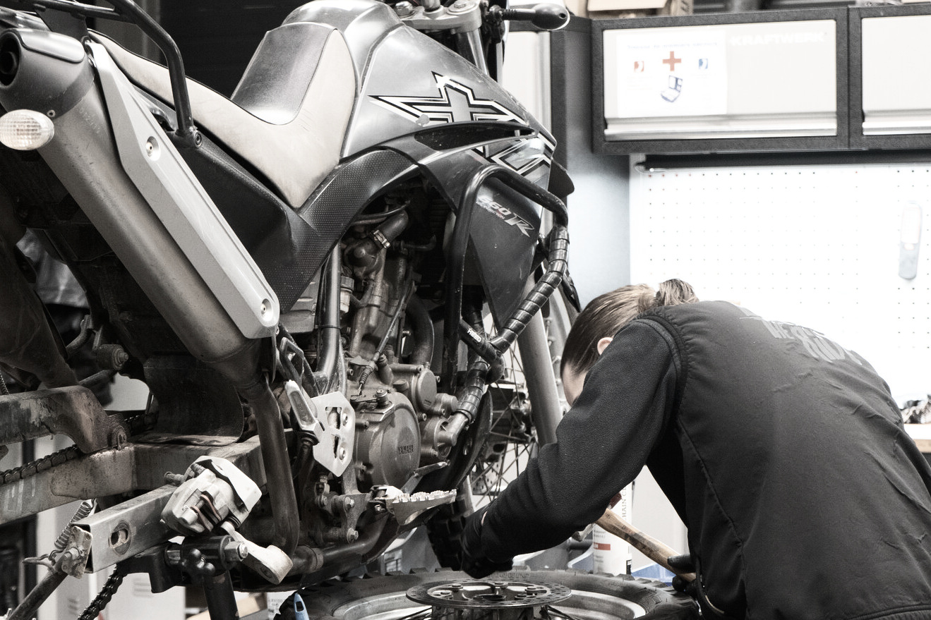 Quels sont les bons réflexes pour entretenir sa moto ?